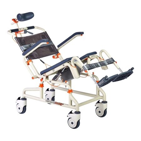 823365_left 823365_left